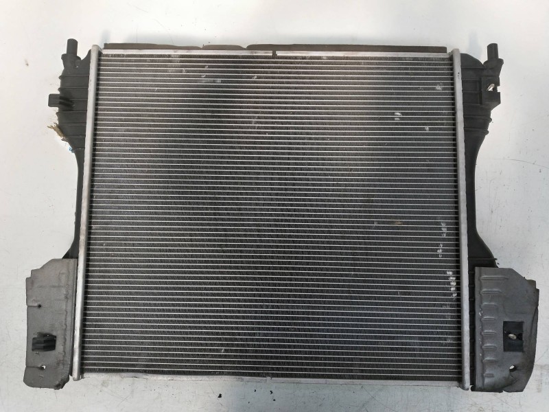 Recambio de radiador agua para jaguar xf 3.0 v6 diesel cat referencia OEM IAM   