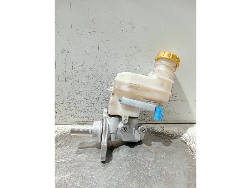 Recambio de bomba freno para fiat 500 312 1.0 hybrid referencia OEM IAM A007B226  