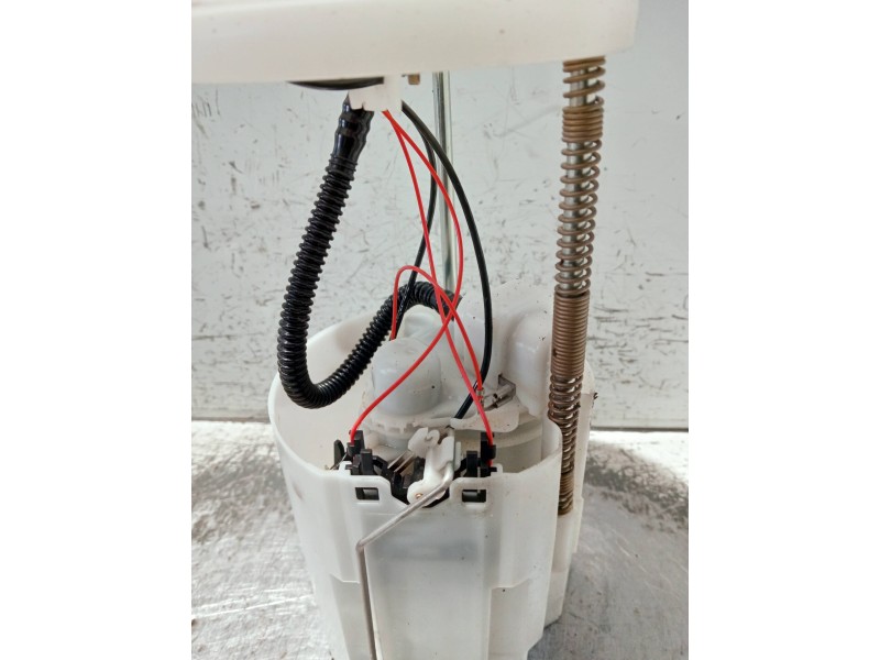 Recambio de bomba combustible para fiat 500 312 1.0 hybrid referencia OEM IAM 52227743 058020008H 