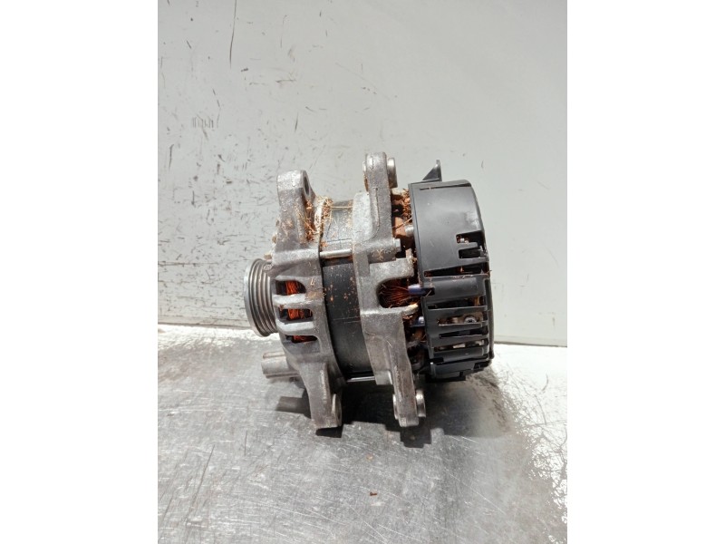 Recambio de alternador para fiat 500 312 1.0 hybrid referencia OEM IAM 00522087180 2740599A 