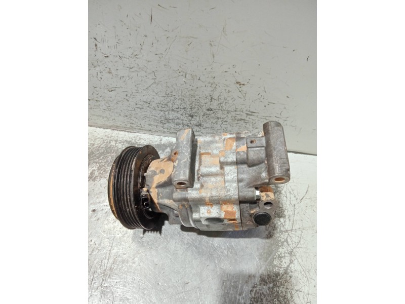 Recambio de compresor aire acondicionado para fiat 500 312 1.0 hybrid referencia OEM IAM 52121921  
