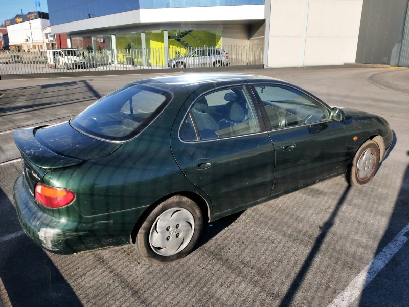 hyundai lantra berlina (rd) del año 1997
