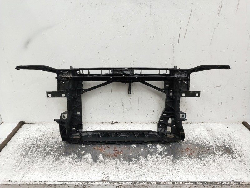 Recambio de panel frontal para audi a3 sedán (8vm) referencia OEM IAM   