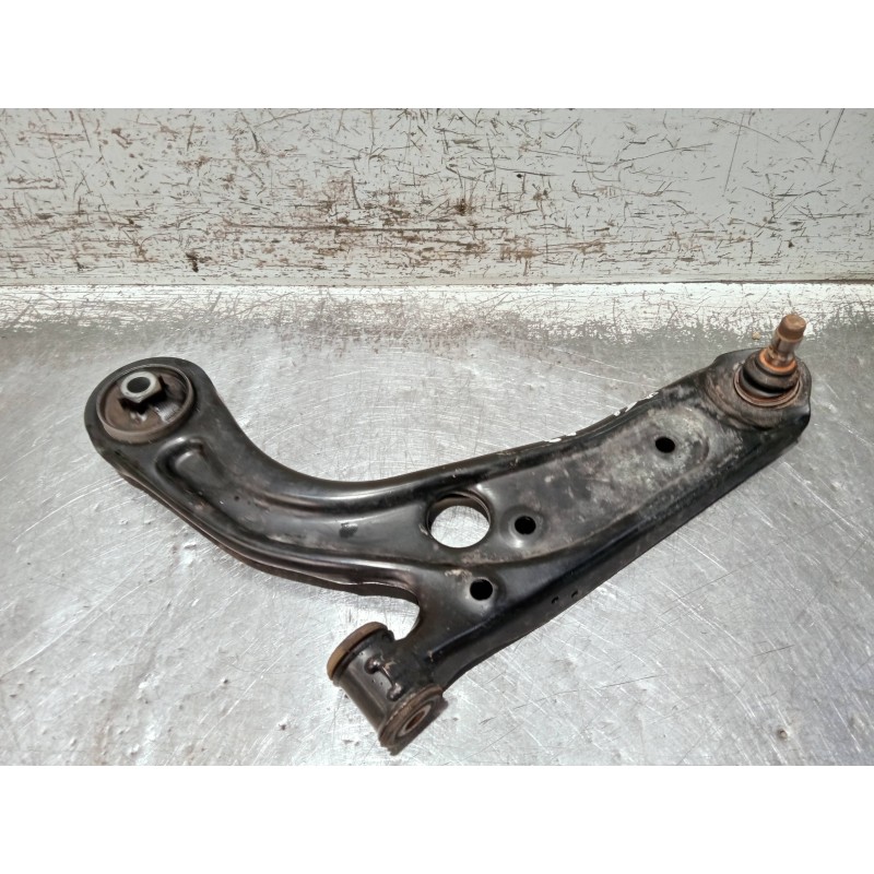 Recambio de brazo suspension inferior delantero izquierdo para fiat 500 312 1.0 hybrid referencia OEM IAM 00520139620  