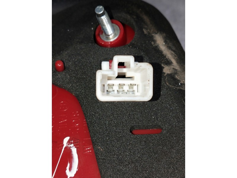 Recambio de piloto trasero izquierdo interior para kia sportage referencia OEM IAM   
