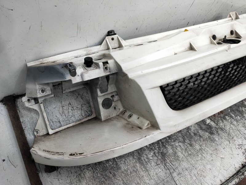 Recambio de rejilla delantera para ford transit caja cerrada, media (fy) (2000 =>) referencia OEM IAM   