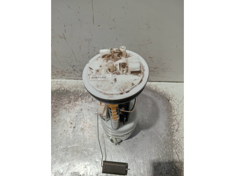Recambio de bomba combustible para nissan qashqai (j10) referencia OEM IAM 0975632990004 17040JD01A 