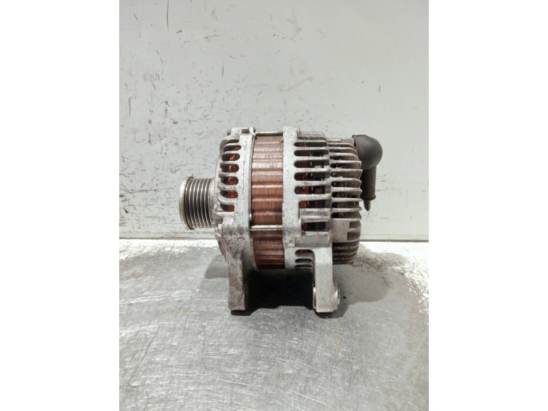 Recambio de alternador para nissan qashqai (j10) referencia OEM IAM 23100JD200 A2TJ0281ZE 