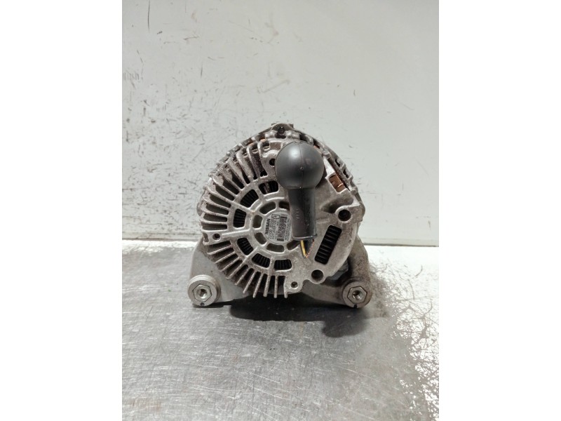 Recambio de alternador para nissan qashqai (j10) referencia OEM IAM 23100JD200 A2TJ0281ZE 