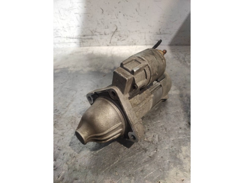 Recambio de motor arranque para bmw serie 5 berlina (e60) 520d referencia OEM IAM 7787354 D7G4 