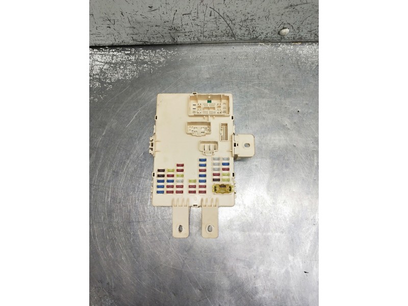 Recambio de caja reles / fusibles para kia sportage referencia OEM IAM 919503W033 1315818005 