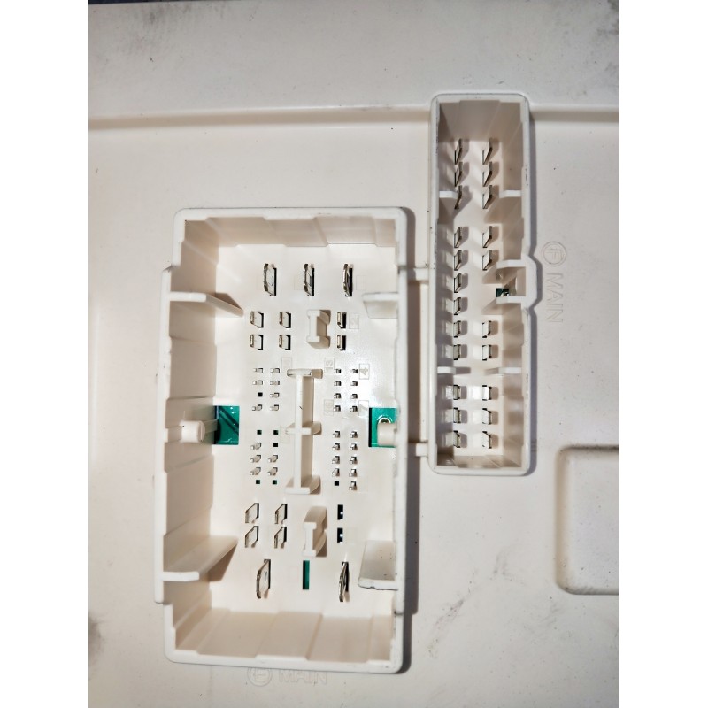 Recambio de caja reles / fusibles para kia sportage referencia OEM IAM 919503W033 1315818005 