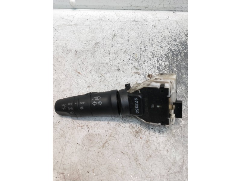 Recambio de mando luces para nissan cabstar 09.06 referencia OEM IAM 9723SD  