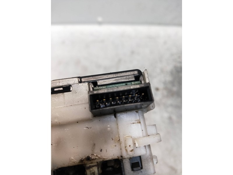 Recambio de mando luces para nissan cabstar 09.06 referencia OEM IAM 9723SD  