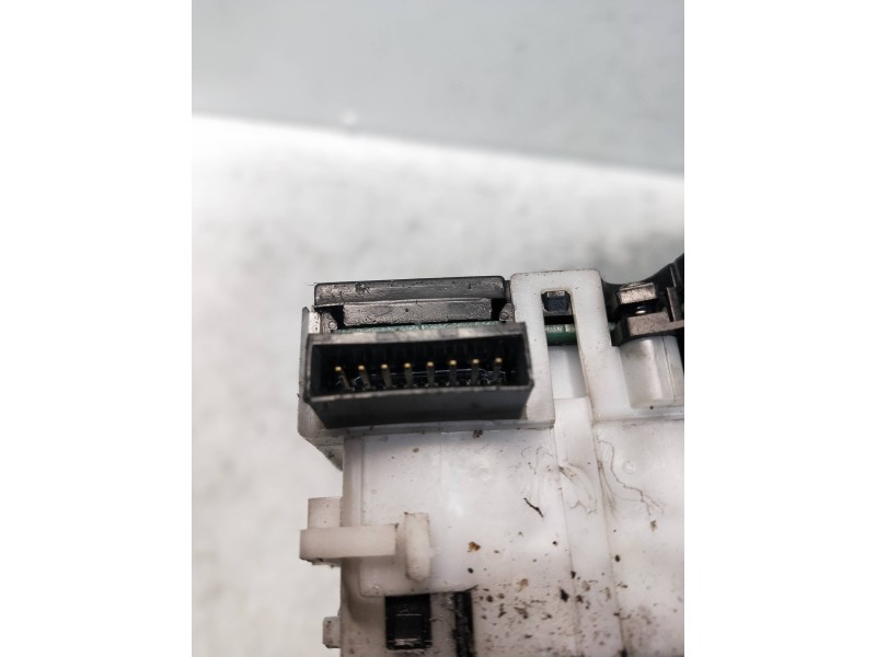 Recambio de mando limpia para nissan cabstar 09.06 referencia OEM IAM Y26SN  