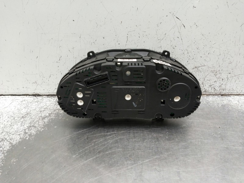 Recambio de cuadro instrumentos para kia sportage referencia OEM IAM 940233U105 940233U155 