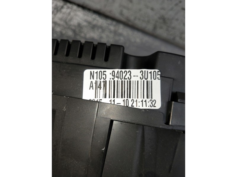 Recambio de cuadro instrumentos para kia sportage referencia OEM IAM 940233U105 940233U155 