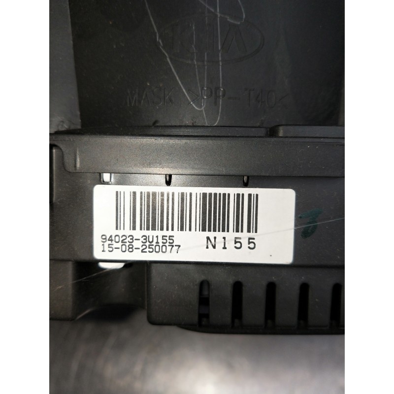 Recambio de cuadro instrumentos para kia sportage referencia OEM IAM 940233U105 940233U155 
