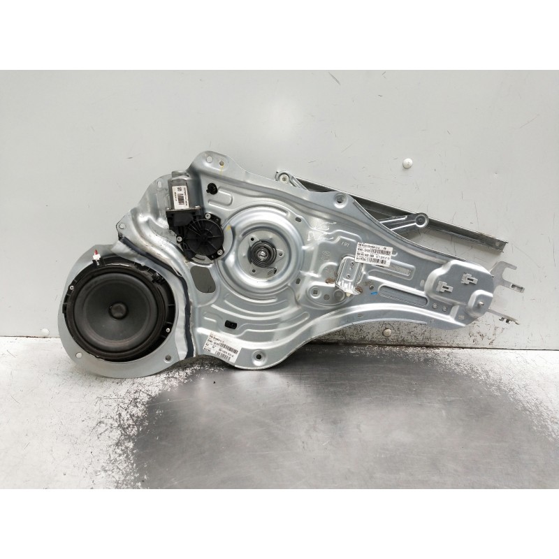 Recambio de elevalunas delantero derecho para kia sportage referencia OEM IAM 824803U120  5P