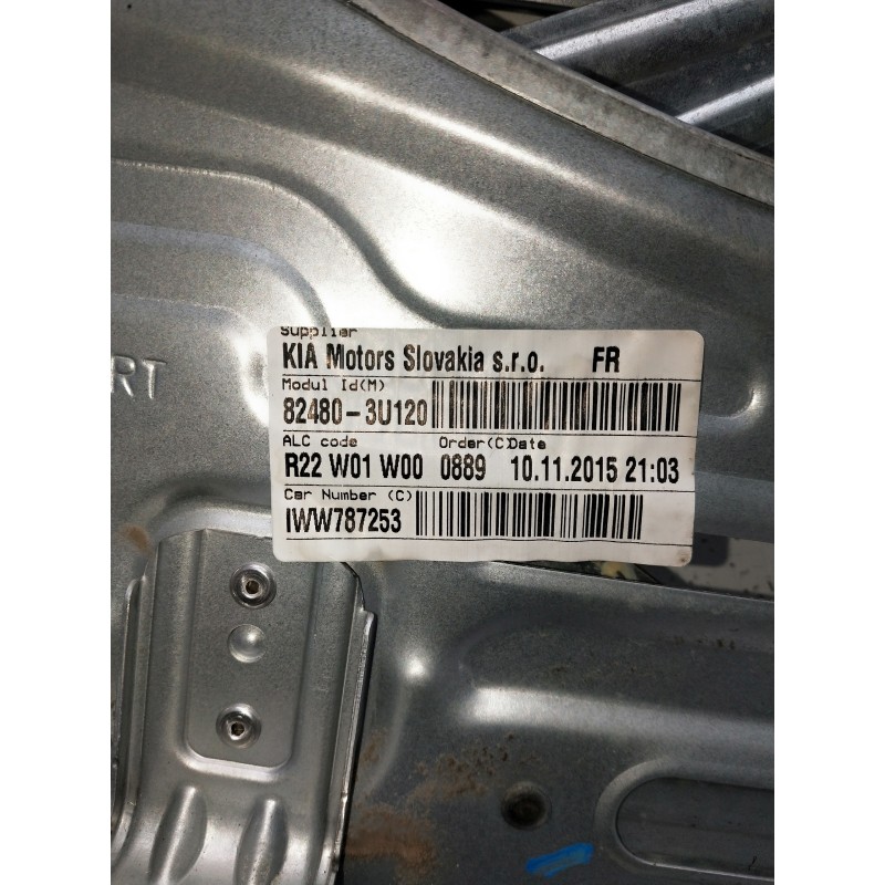 Recambio de elevalunas delantero derecho para kia sportage referencia OEM IAM 824803U120  5P