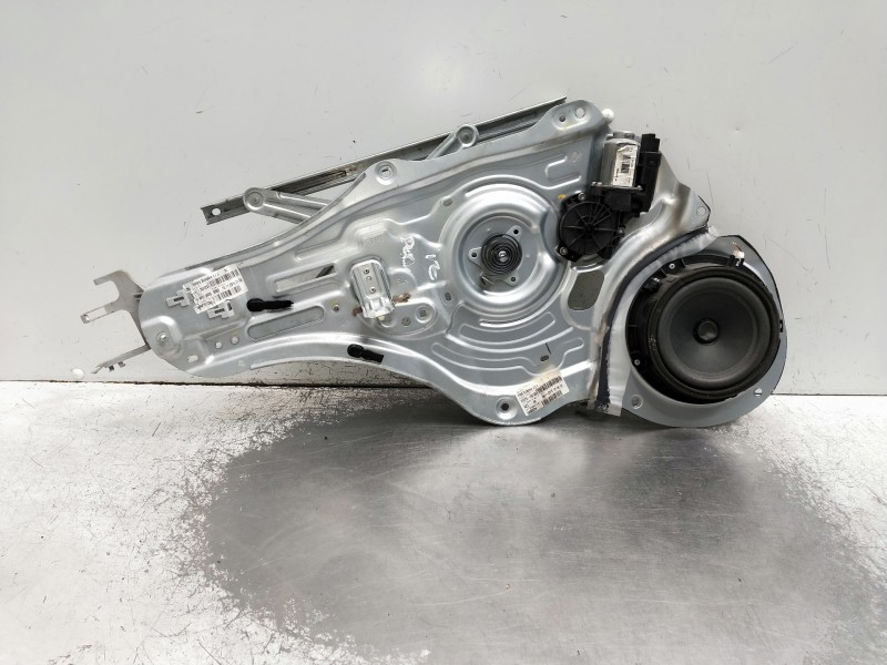 Recambio de elevalunas delantero izquierdo para kia sportage referencia OEM IAM 824703U120  5P