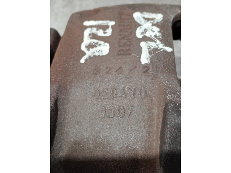 Recambio de pinza freno delantera izquierda para renault megane ii berlina 5p referencia OEM IAM 0204Y01307  