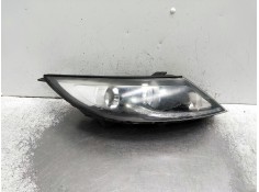Recambio de faro derecho para kia sportage referencia OEM IAM 921023U250  