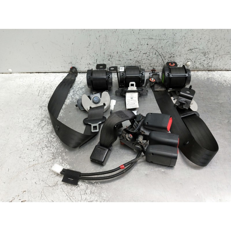 Recambio de juego cinturones trasero para kia sportage referencia OEM IAM   5P