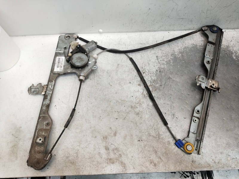 Recambio de elevalunas delantero izquierdo para nissan cabstar 09.06 referencia OEM IAM   