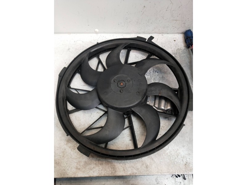 Recambio de electroventilador para mercedes clase b (w245) referencia OEM IAM A1698203842 1137328300 