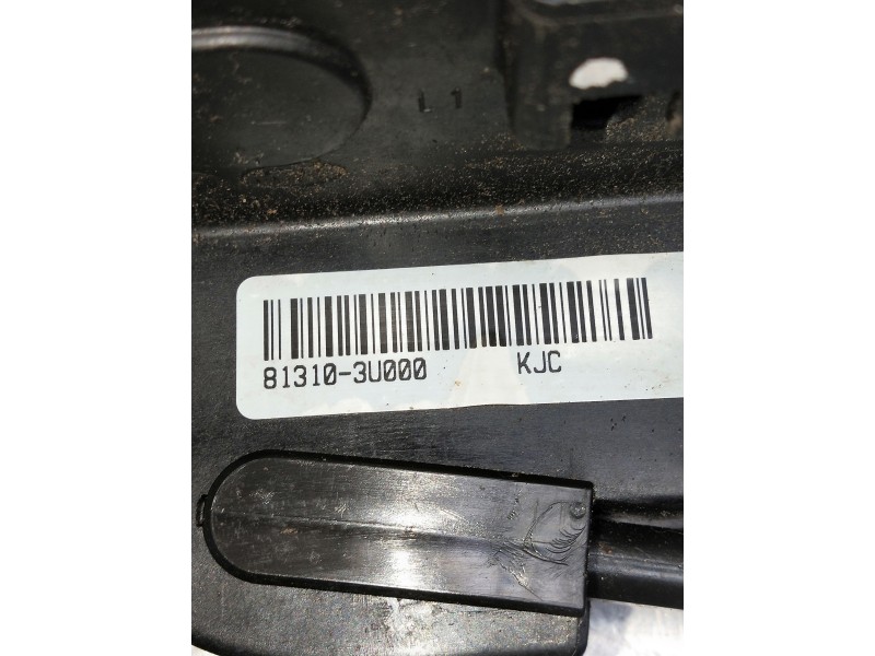 Recambio de motor cierre centralizado delantero izquierdo para kia sportage referencia OEM IAM 813103U000  5P