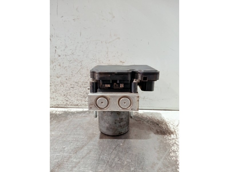 Recambio de abs para mercedes sprinterii caja cerrada (desde 01.06) referencia OEM IAM 0265956033 0265244125 A9069002302