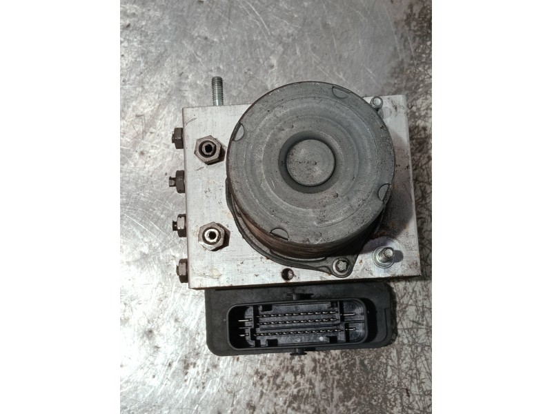 Recambio de abs para mercedes sprinterii caja cerrada (desde 01.06) referencia OEM IAM 0265956033 0265244125 A9069002302