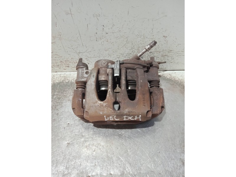 Recambio de pinza freno delantera derecha para mercedes sprinterii caja cerrada (desde 01.06) referencia OEM IAM 928907  