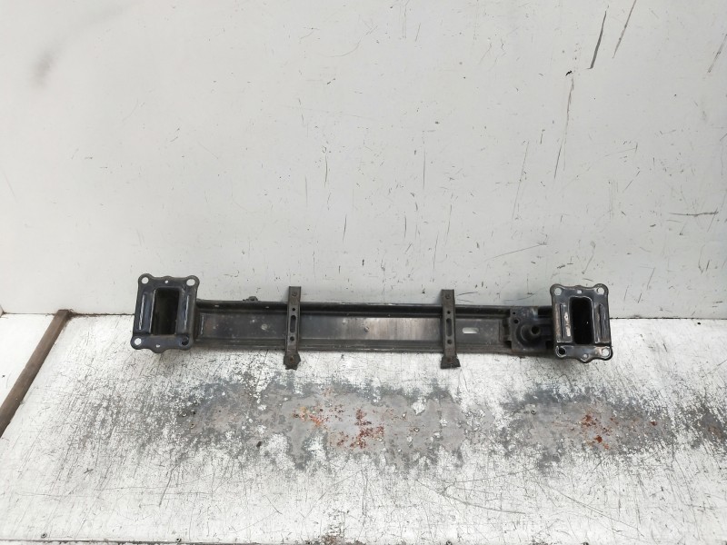 Recambio de refuerzo paragolpes delantero para kia sportage referencia OEM IAM   