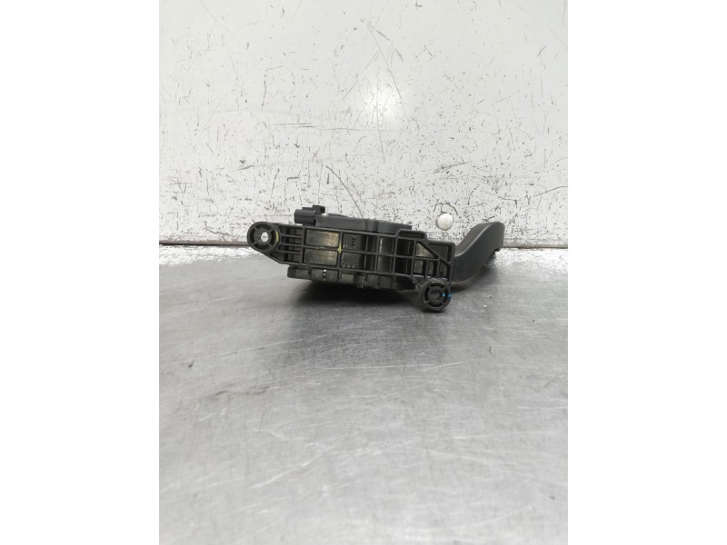 Recambio de potenciometro pedal para kia sportage referencia OEM IAM 327002S000 DH327272S000 
