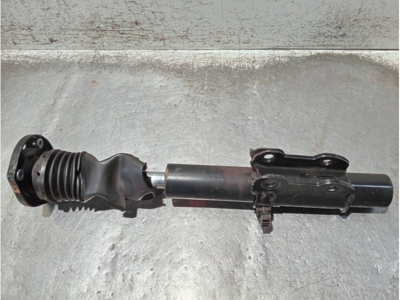 Recambio de amortiguador delantero derecho para mercedes sprinterii caja cerrada (desde 01.06) referencia OEM IAM 331701  