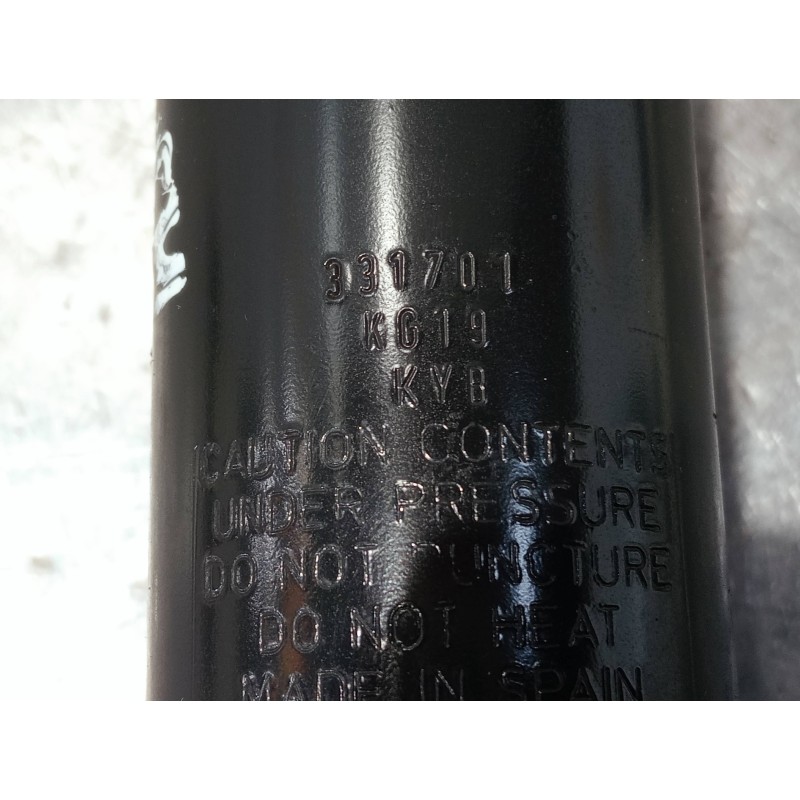 Recambio de amortiguador delantero derecho para mercedes sprinterii caja cerrada (desde 01.06) referencia OEM IAM 331701  