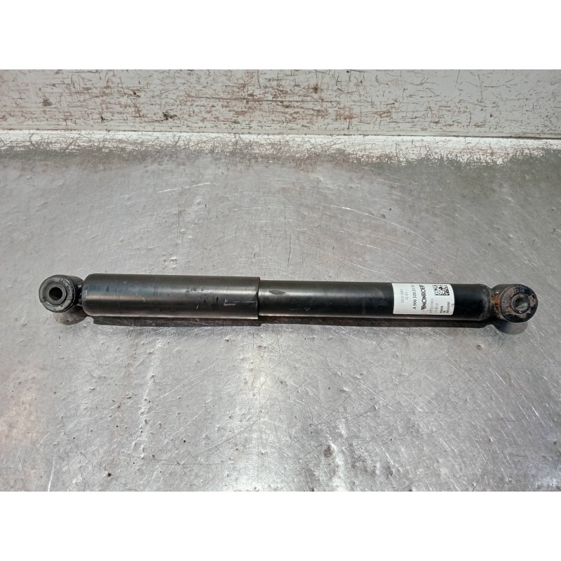 Recambio de amortiguador trasero izquierdo para mercedes sprinterii caja cerrada (desde 01.06) referencia OEM IAM A9063202131 E1