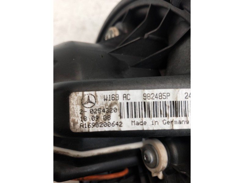 Recambio de motor calefaccion para mercedes clase b (w245) referencia OEM IAM A1698200642  