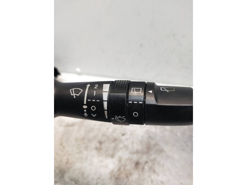 Recambio de mando limpia para hyundai ix35 referencia OEM IAM 934202K560  