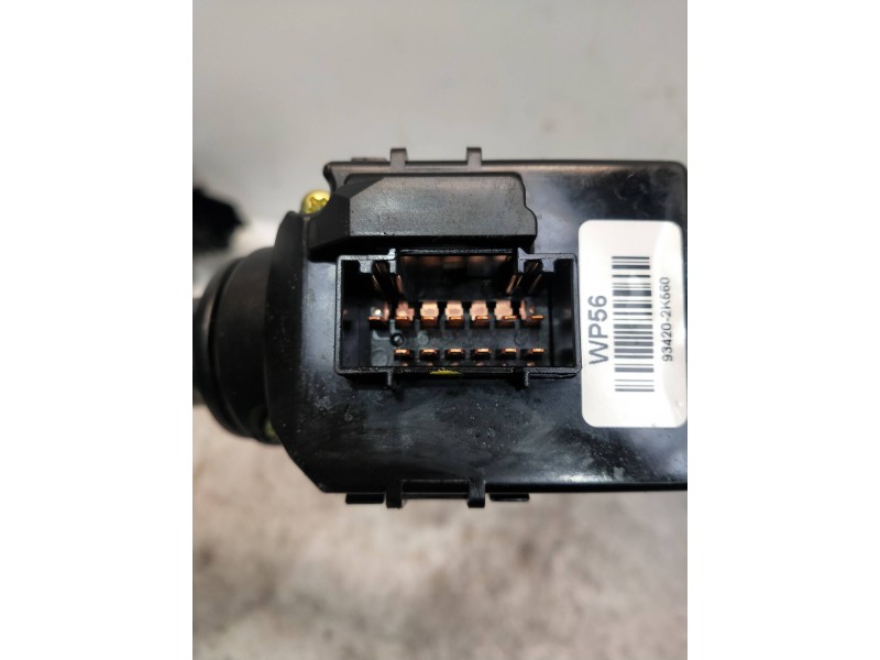 Recambio de mando limpia para hyundai ix35 referencia OEM IAM 934202K560  