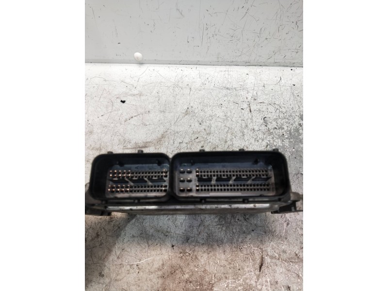 Recambio de centralita motor uce para hyundai ix35 referencia OEM IAM 0281017696 391202A000 