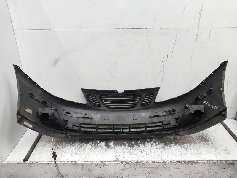 Recambio de paragolpes delantero para saab 9-3 sport hatch referencia OEM IAM   