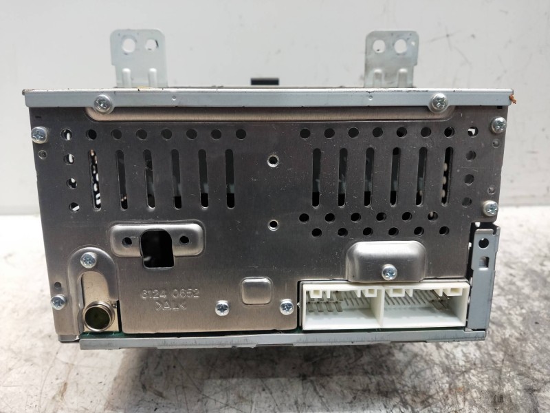 Recambio de sistema audio / radio cd para hyundai ix35 referencia OEM IAM 961602Y730TAN A200ELEBANSC 