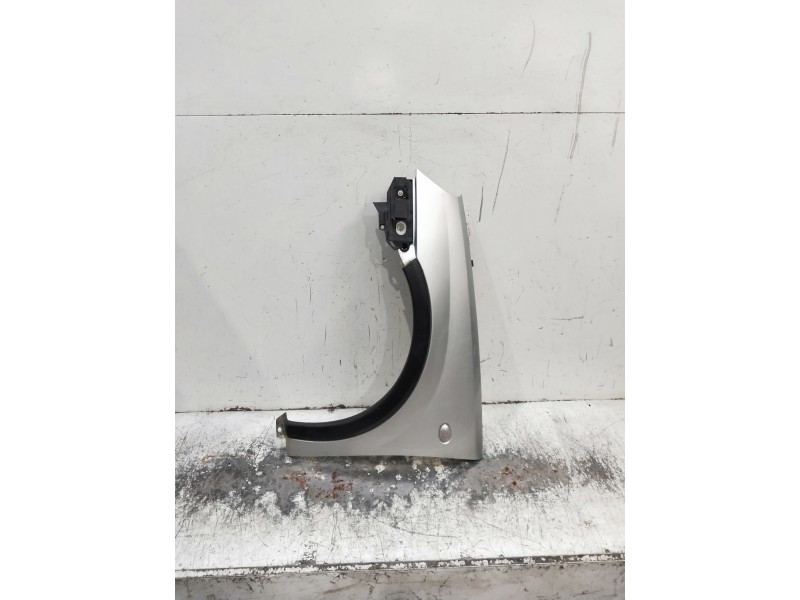 Recambio de aleta delantera izquierda para opel combo (corsa c) referencia OEM IAM   