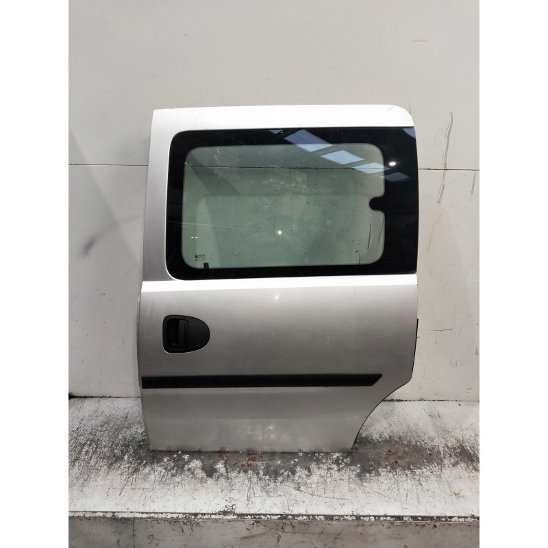 Recambio de puerta lateral corredera izquierda para opel combo (corsa c) referencia OEM IAM   6P