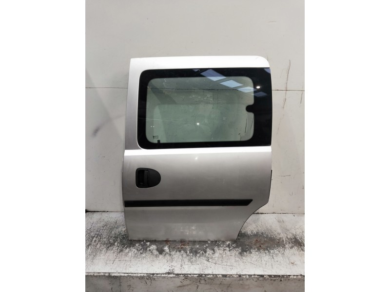 Recambio de puerta lateral corredera izquierda para opel combo (corsa c) referencia OEM IAM   6P