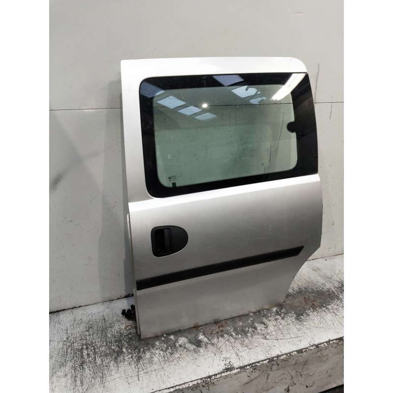 Recambio de puerta lateral corredera izquierda para opel combo (corsa c) referencia OEM IAM   6P