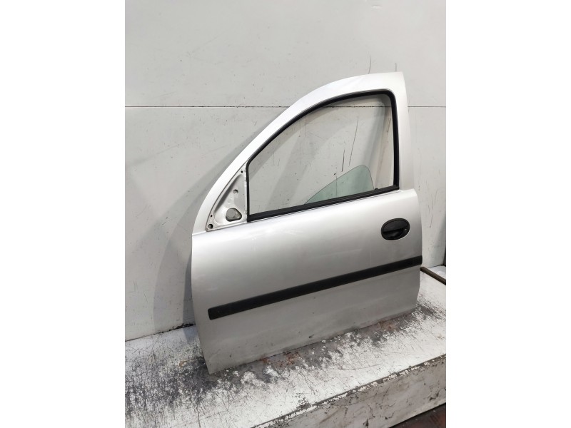 Recambio de puerta delantera izquierda para opel combo (corsa c) referencia OEM IAM   6P